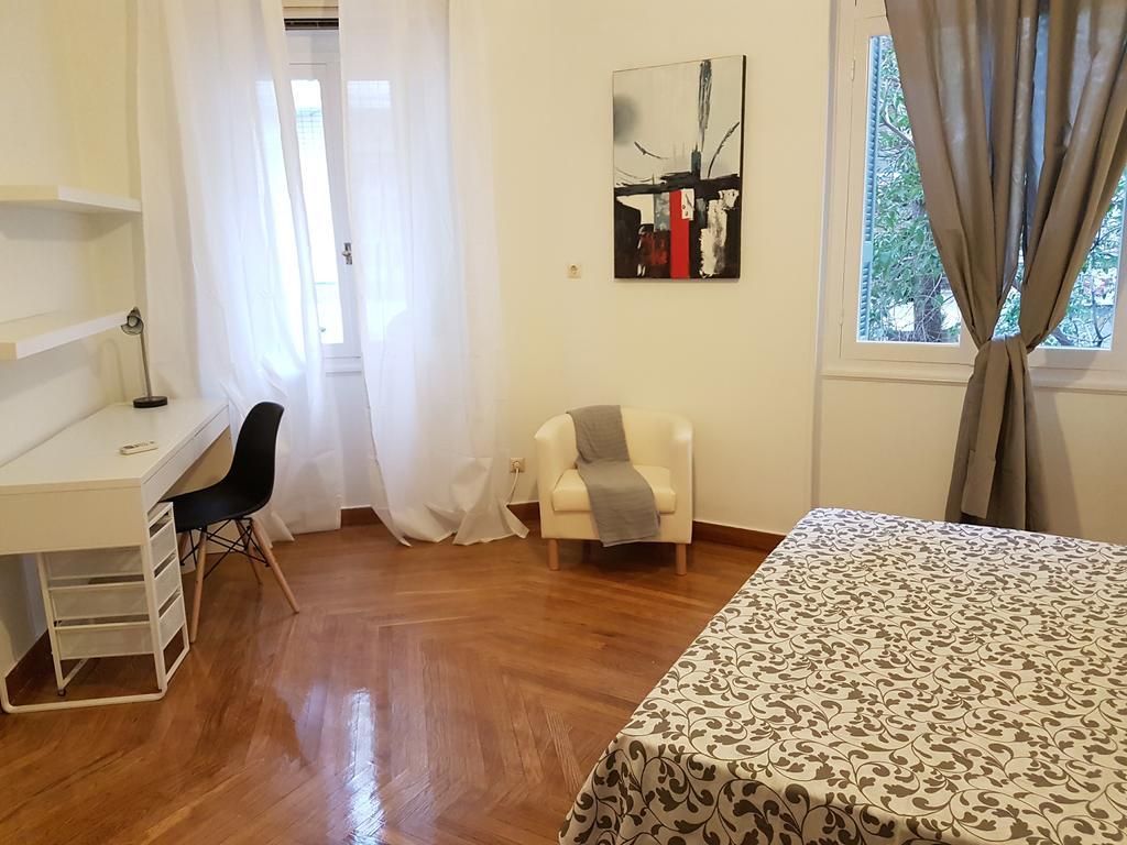 Errathens Aegean Apartment - Athens Center, 5 BD, 2 BATH Exterior foto