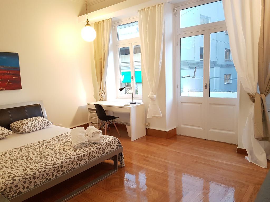 Errathens Aegean Apartment - Athens Center, 5 BD, 2 BATH Exterior foto