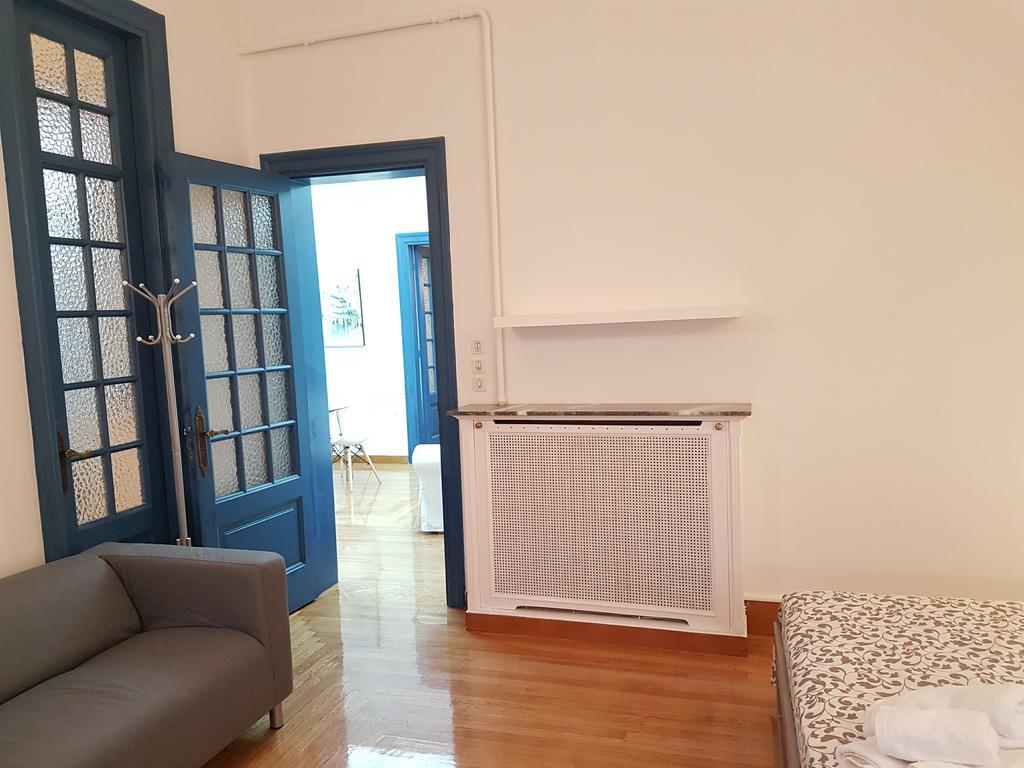 Errathens Aegean Apartment - Athens Center, 5 BD, 2 BATH Exterior foto